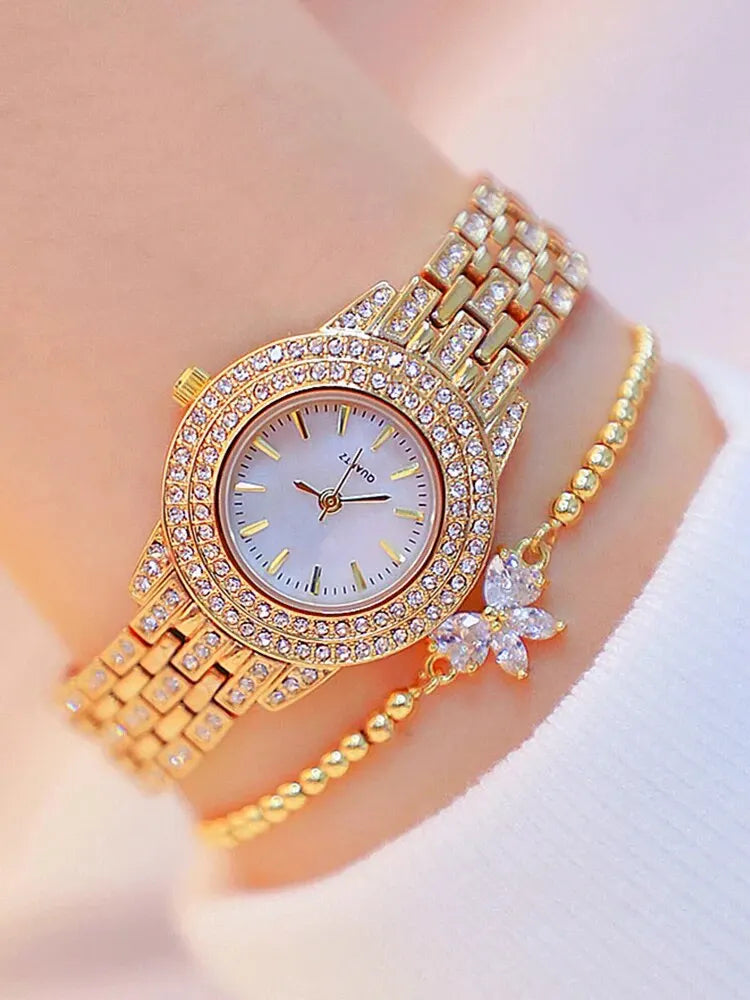 2pcs Fashionable Diamond Studded Real Nail Scale Alloy Set Quartz Bracelet Watch FOR WOMEN'S Watches