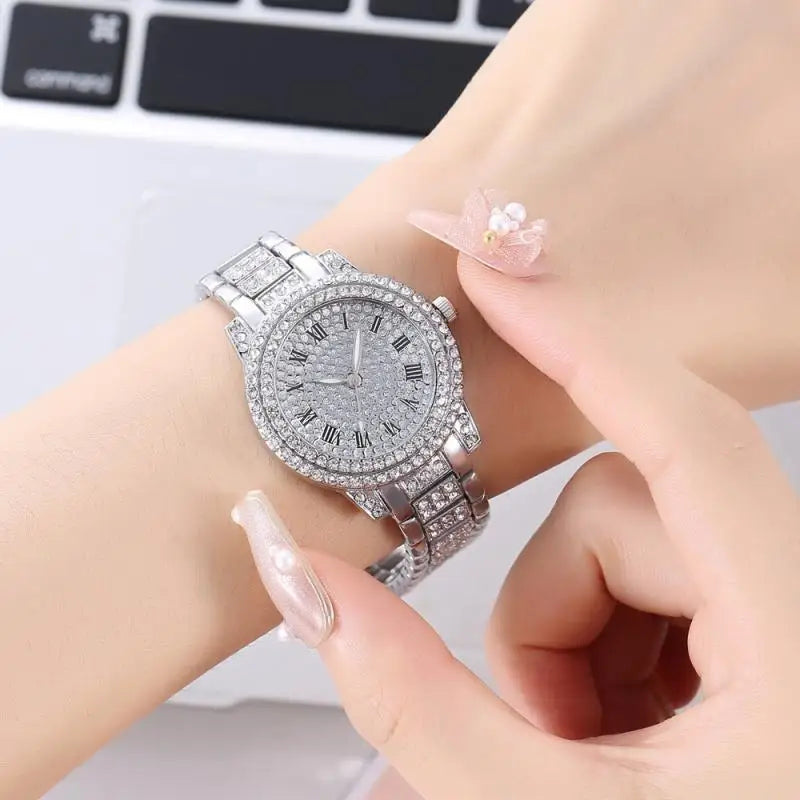 Casual Elegant All-Star Women's Quartz Watch Shiny Fine Zircon Mechanical Lady Wristwatches Fashion Folding Watches Buckle Watch